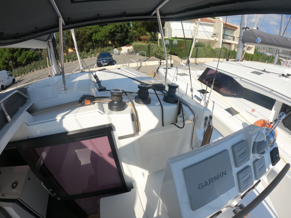 Catamaran Astréa 42 Fountaine Pajot PRICE : 690 000 € 