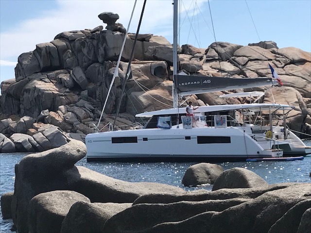 Location voilier multicoques Léopard 45 Golfe de Saint Tropez