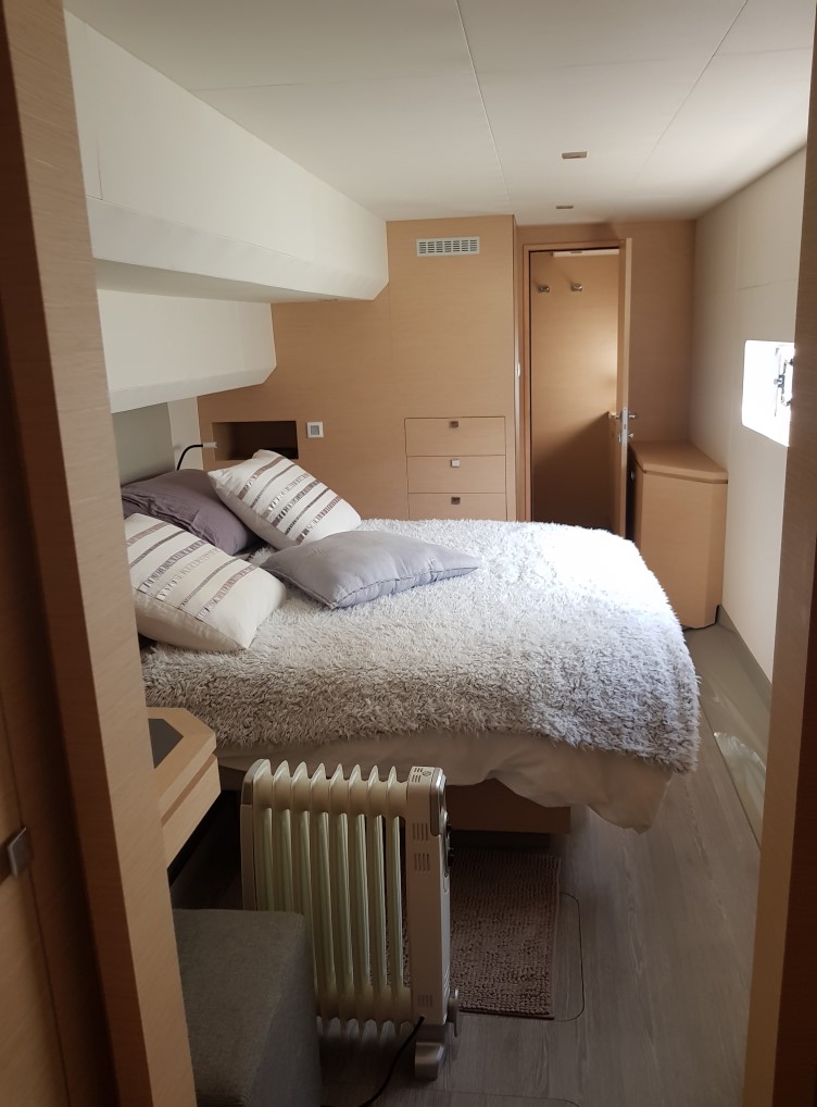 MY44 FOUNTAINE PAJOT Prix de vente 920000€ 